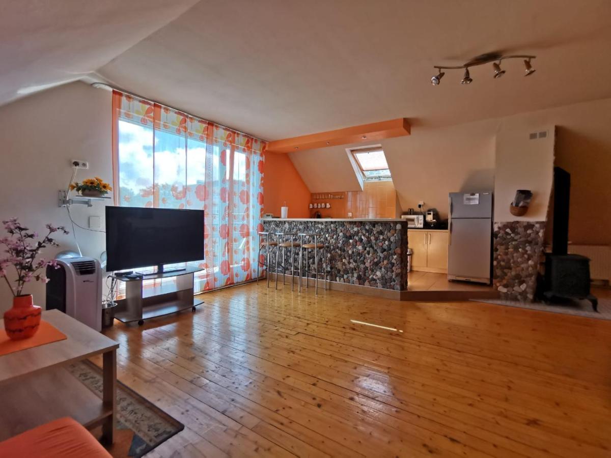 Apartamentai Pas Regina Palanga Ngoại thất bức ảnh