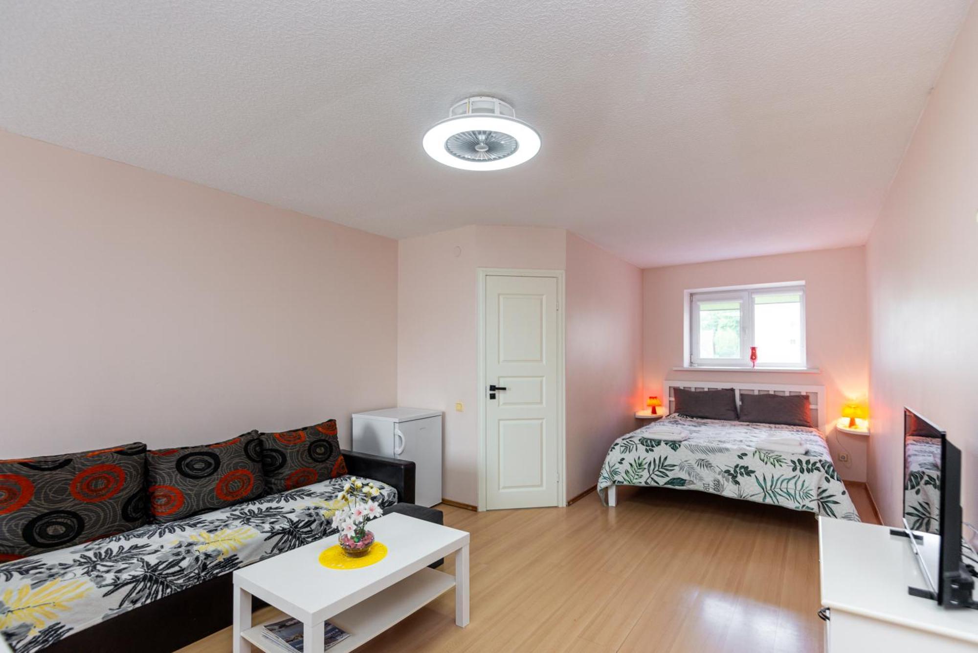 Apartamentai Pas Regina Palanga Ngoại thất bức ảnh
