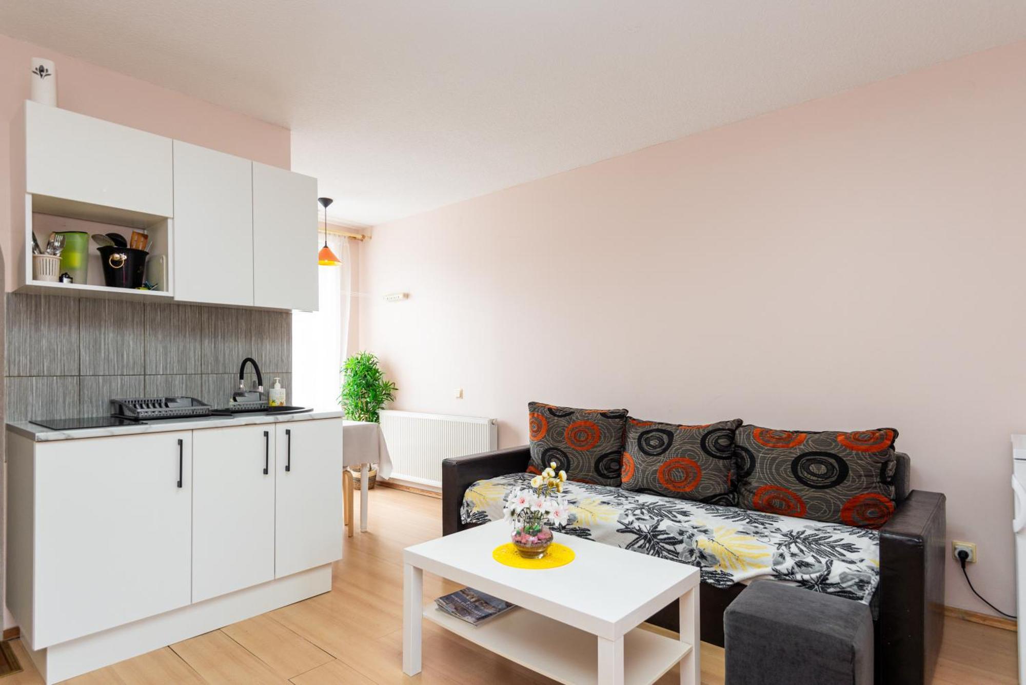 Apartamentai Pas Regina Palanga Ngoại thất bức ảnh
